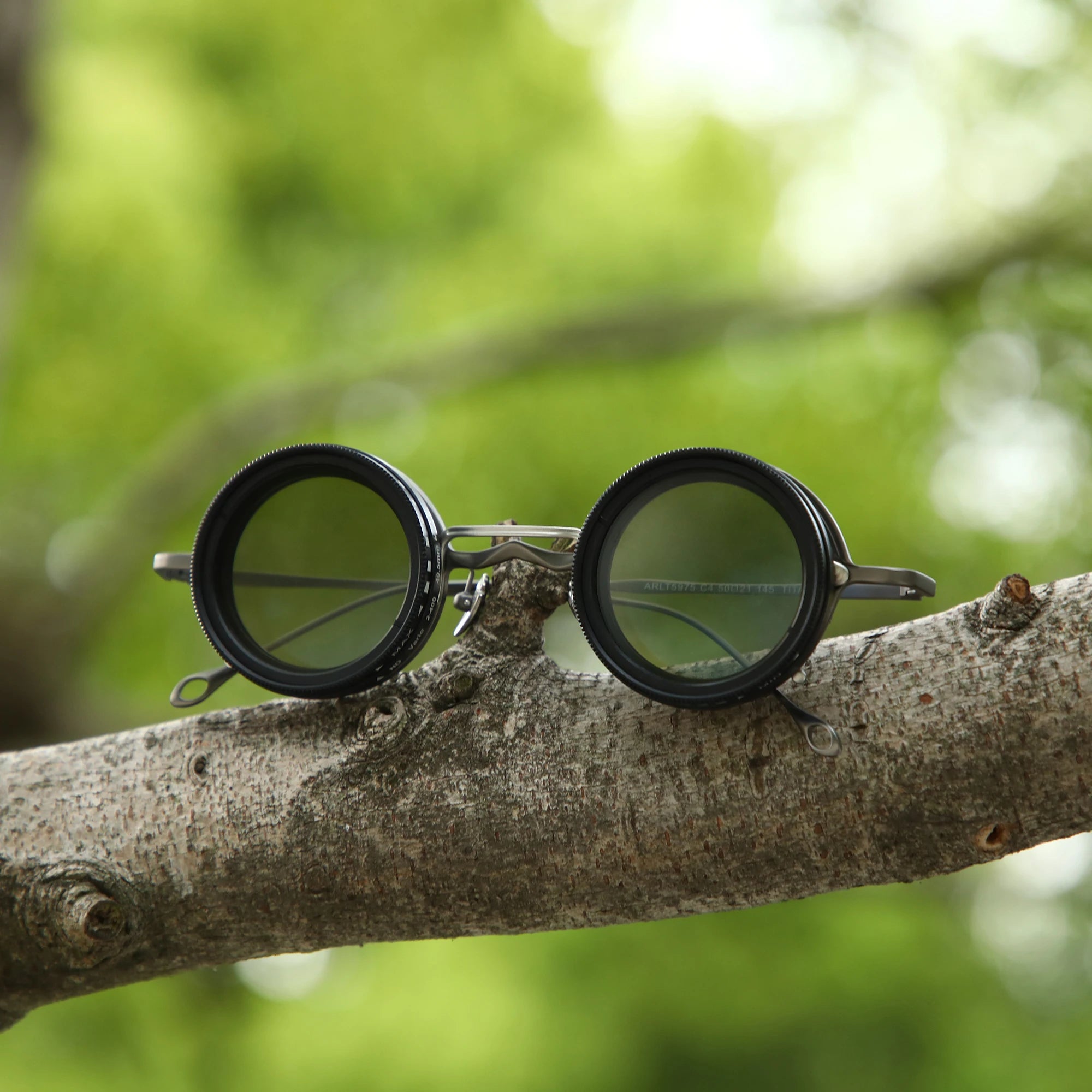 Customized  Magnetic Myopia  Clip on ND9 adjustable dimming sunglasses